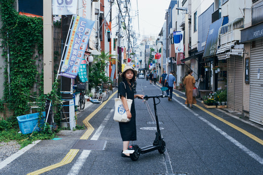 電動キックボード E-KON 写真家 世田谷 公道可能 規制緩和 免許 おすすめ