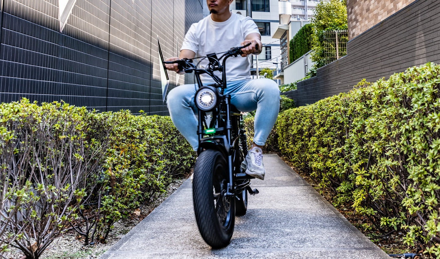 電動バイク 特定小型原動機付自転車