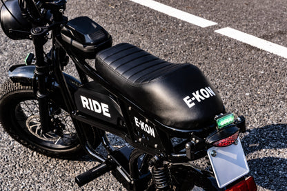 特定小型原動機付自転車  電動バイク バッテリー