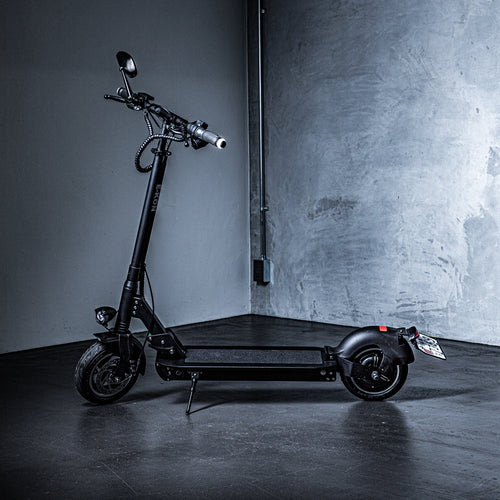 電動キックボード PLUS 公道走行可能 E-KON 500W